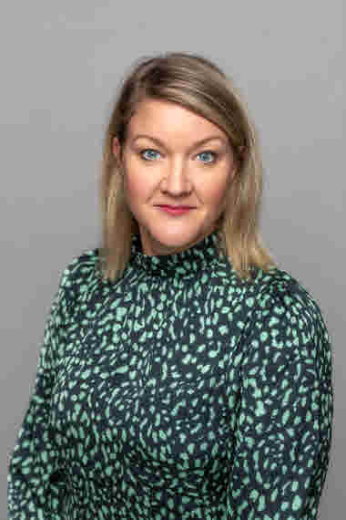 Emma Klingvall, specialistutbildad sjuksköterska kirurgi, Östergötland, förbundsstyrelseledamot.
Ordförande avdelning Östergötland