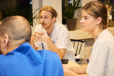 Möte på arbetsplatsen. Förtroendevalda med medlemmar