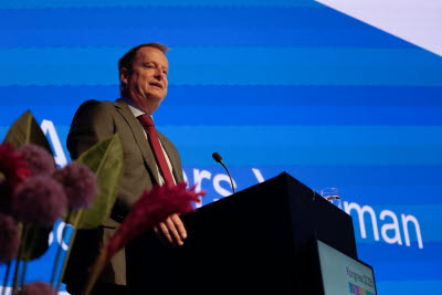 Anders Ygeman, riksdagsledamot (S) talar på Vårdförbundets kongress 2026
