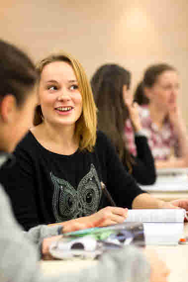 Studenter i skolmiljö. Vårdförbundet Student.